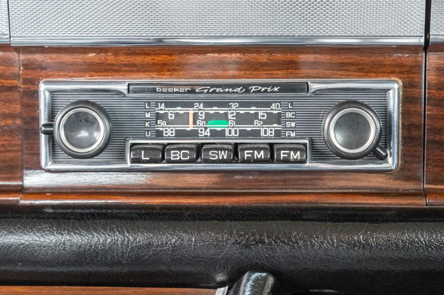 Детали интерьера Mercedes-Benz 600 (W100) 1968 года  (NA) (фото 111 из 149)
